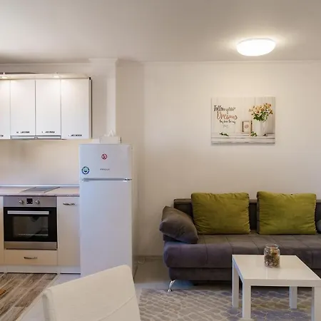 Bell Tower Iii 班斯科