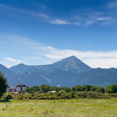 Bell Tower Iii * 班斯科