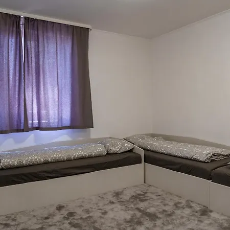 Bell Tower Iii 班斯科