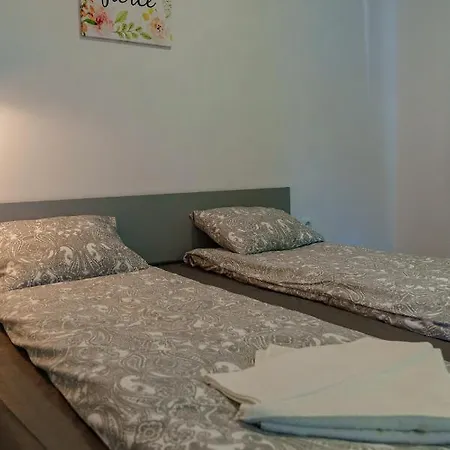 Bell Tower Iii 公寓