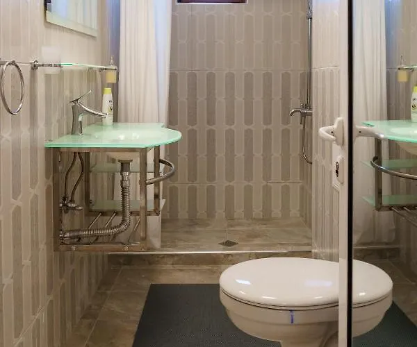 Daire Bell Tower Iii *